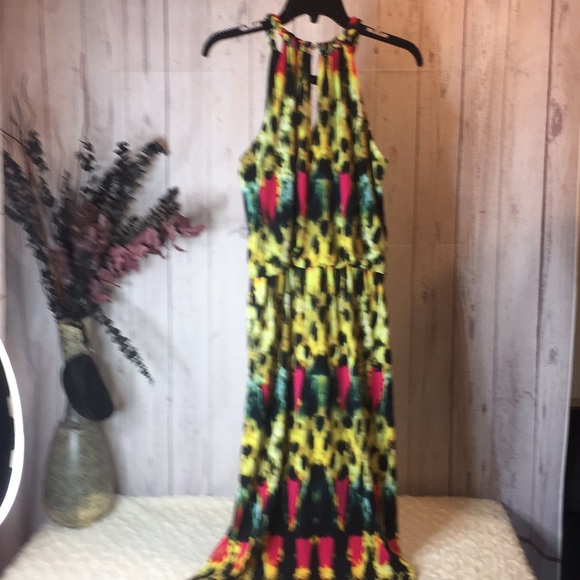 Mangy London dress women’s - Picture 4 of 7